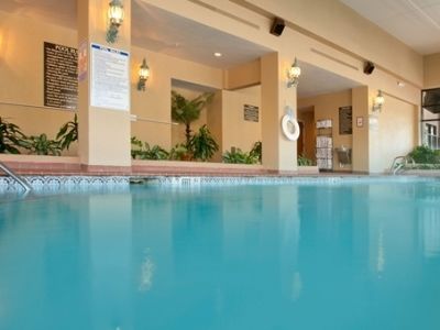 Embassy By Hilton Airport Hotel Greensboro